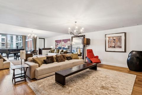 3 bedroom apartment to rent, The Knightsbridge, London, SW7