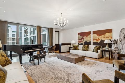 3 bedroom apartment to rent, The Knightsbridge, London, SW7