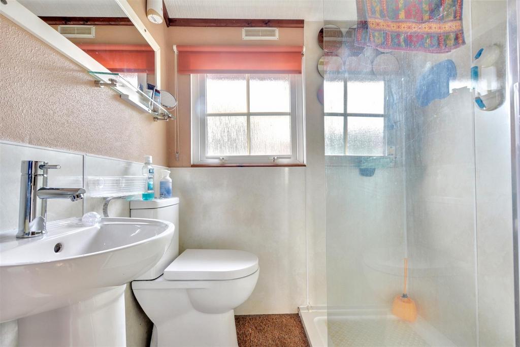 Shower Room 1.jpeg