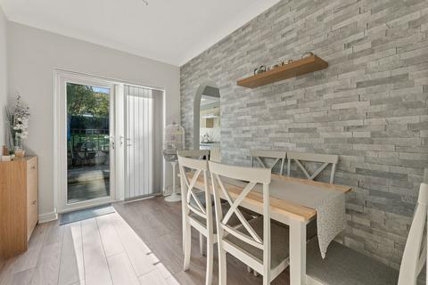 3 bedroom semi-detached house for sale, Bannerman Road, Nottingham, Nottinghamshire, NG6 9HX