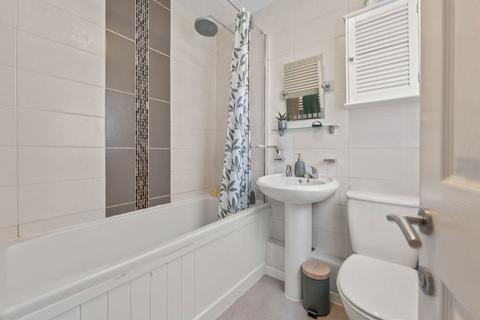 3 bedroom semi-detached house for sale, Bannerman Road, Nottingham, Nottinghamshire, NG6 9HX