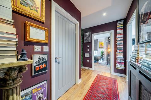 undefined, Walnut Tree Close, Guildford, GU1