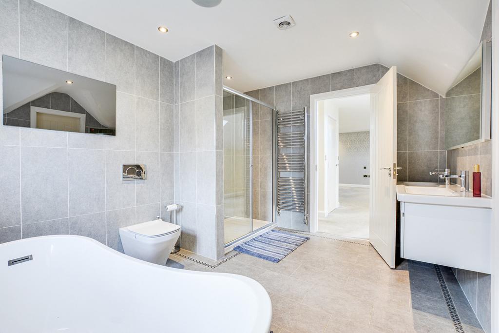 Ensuite