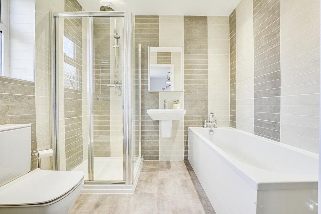 Ensuite