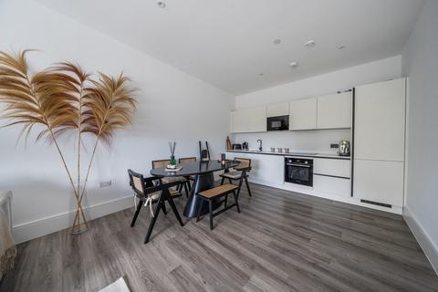 2 bedroom apartment for sale, Field End Road, Ruislip, Middlesex