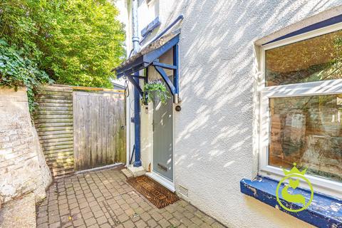 undefined, James Road, Poole BH12