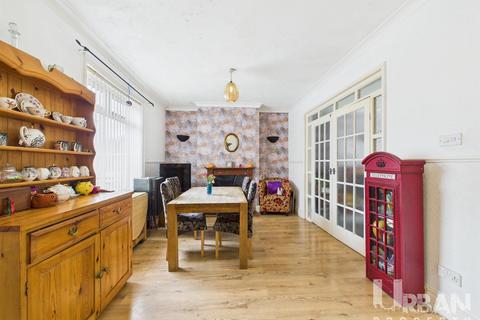 3 bedroom house for sale, Summergangs Road, Hull