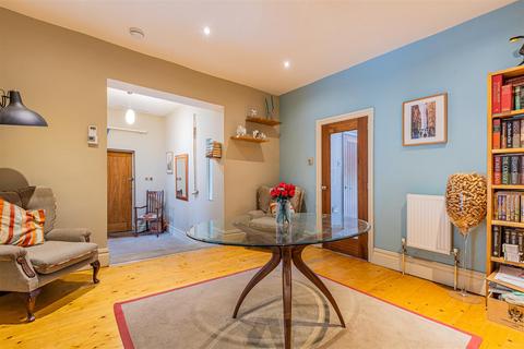 5 bedroom detached house for sale, Newport Road, Cardiff CF3