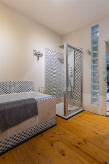 5 bedroom detached house for sale, Newport Road, Cardiff CF3