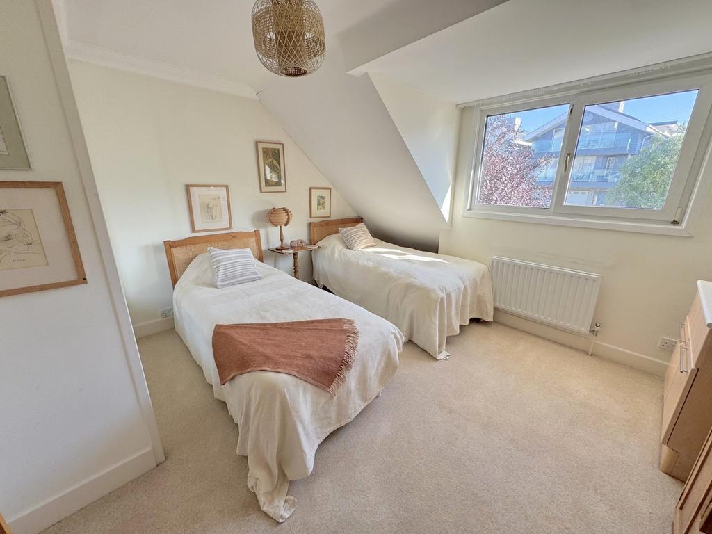 Bed 2