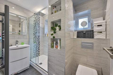 3 bedroom flat for sale, Whitnell Way, Putney, London, SW15