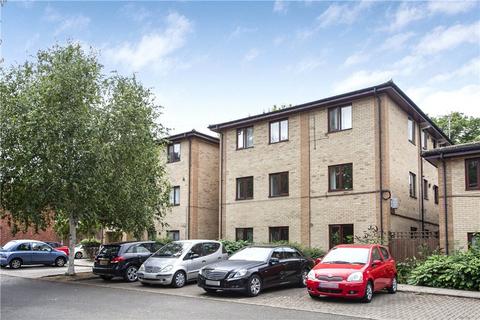 undefined, Cleeve Way, London, SW15