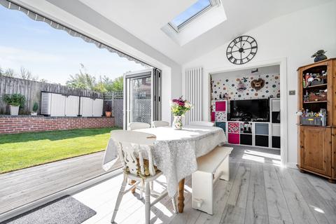 undefined, Willes Close, Faringdon, Oxfordshire, SN7