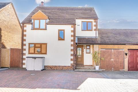 4 bedroom detached house for sale, Willes Close, Faringdon, Oxfordshire, SN7