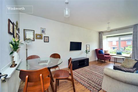 undefined, Southwood Close, Worcester Park, KT4