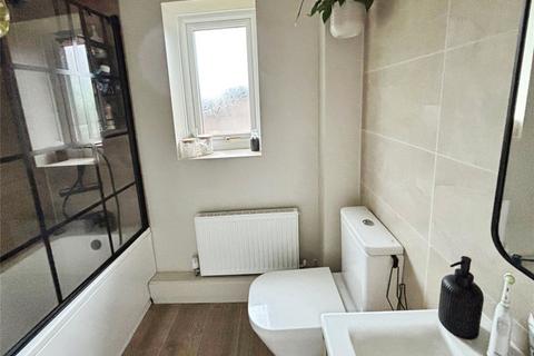 32 Brampton Lane, Armthorpe, Doncaster, DN3 3HX