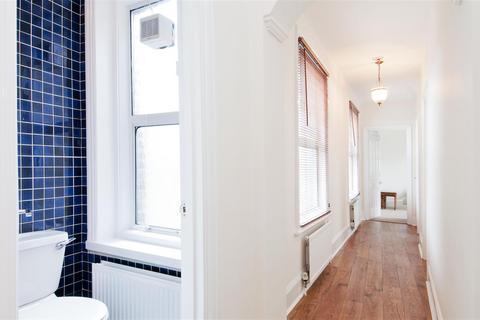 undefined, HOOP LANE, GOLDERS GREEN, NW11