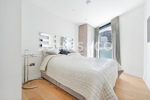 1 bedroom apartment for sale, Riverlight Quay, SW11