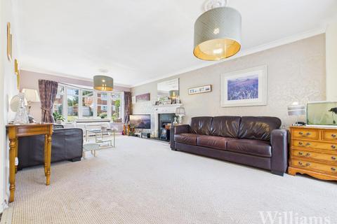 undefined, The Spiert, Aylesbury HP17