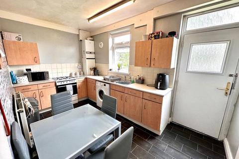 undefined, Myrtle Grove, Huddersfield, HD3