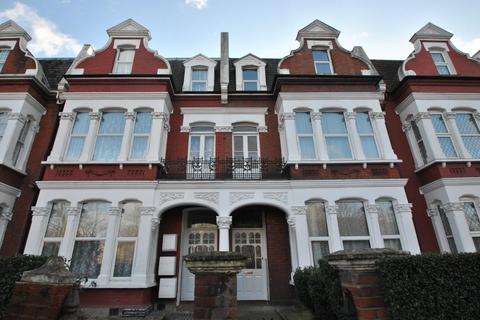 Uxbridge Road, W3