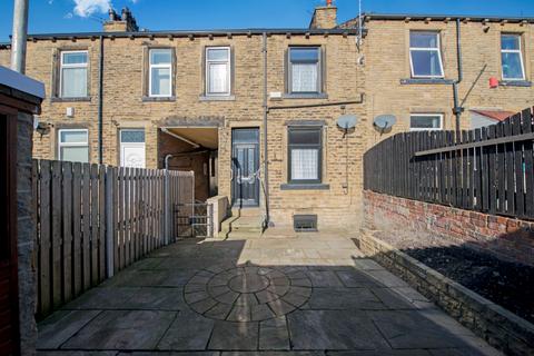 2 bedroom terraced house for sale, Shetcliffe Lane, Tong Street, Bradford, West Yorkshire, BD4