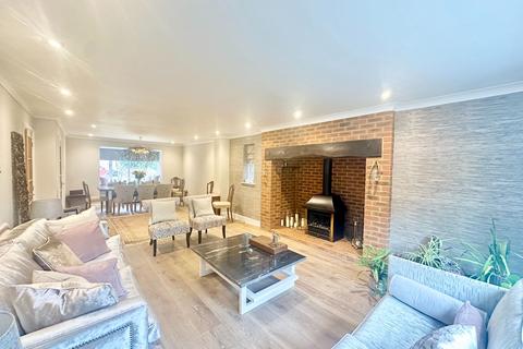 4 bedroom detached house to rent, Welwyn AL6