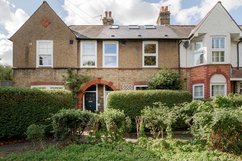 4 bedroom terraced house for sale, Ardleigh Road, London E17