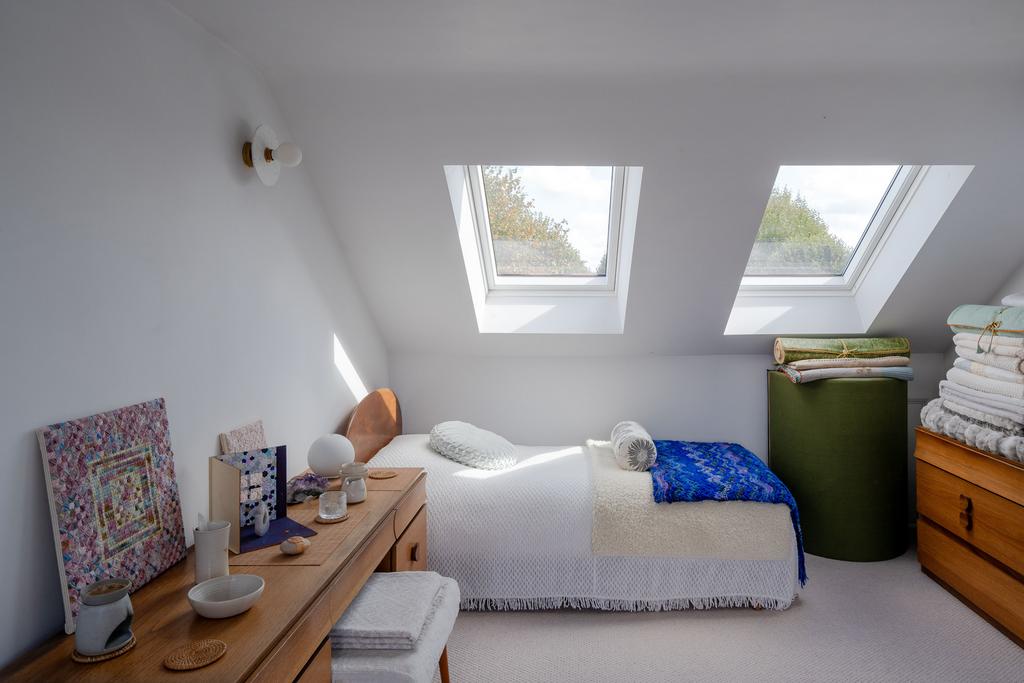 312241 - Ardleigh Road, London E17 - high res-0...