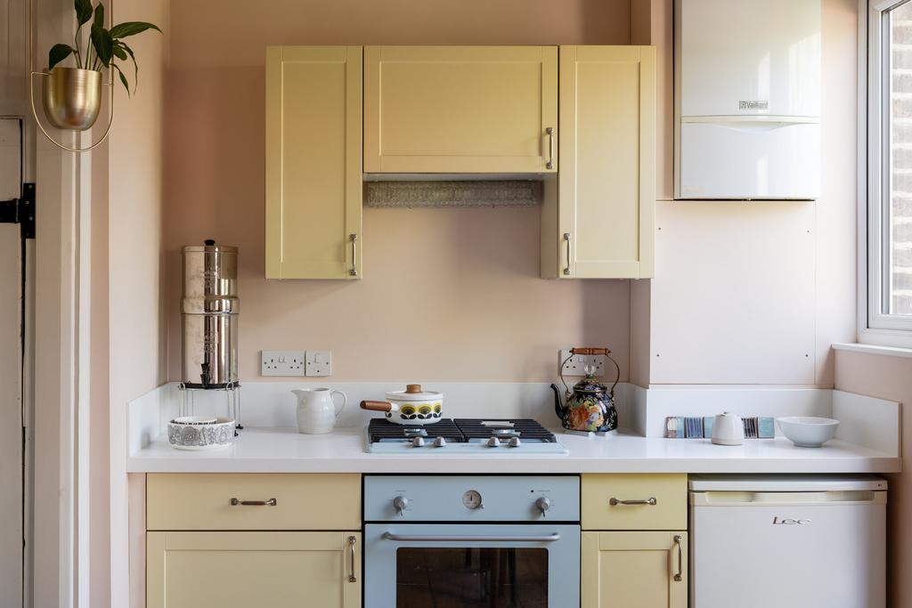 312211 - Ardleigh Road, London E17 - high res-0...