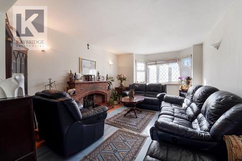 4 bedroom house for sale, Tattenham Way, Burgh Heath, KT20