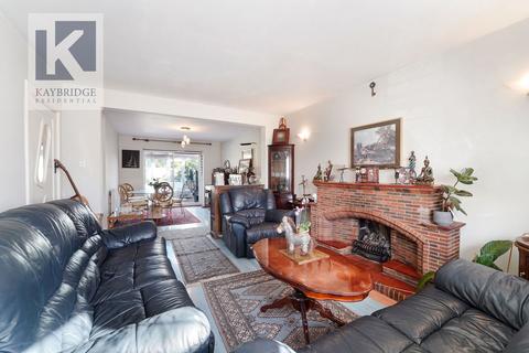4 bedroom house for sale, Tattenham Way, Burgh Heath, KT20