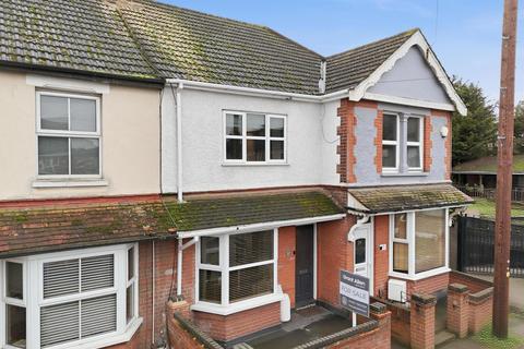 undefined, Crescent Avenue, Grays RM17