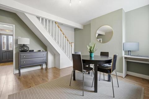 undefined, Crescent Avenue, Grays RM17