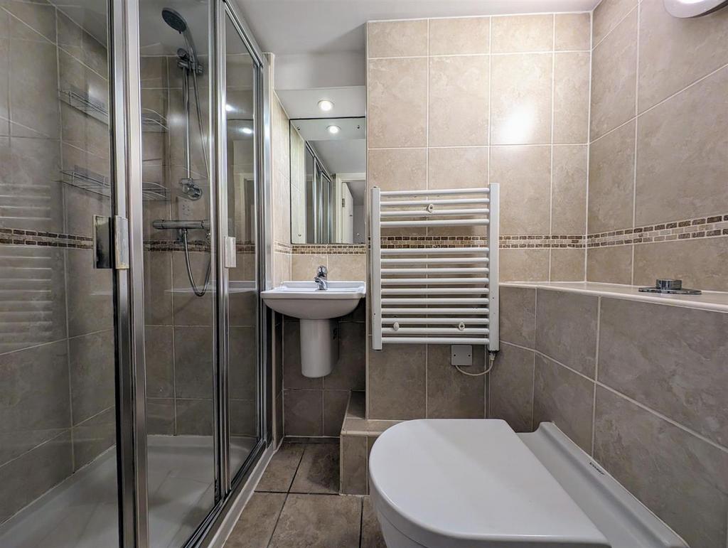 Ensuite.jpg