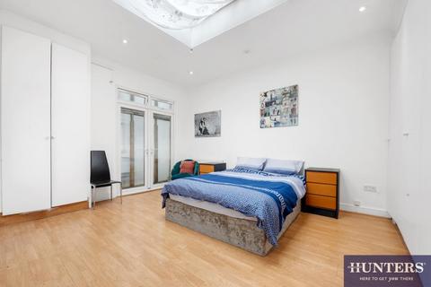 undefined, Hermit Place, London, Kilburn, NW6