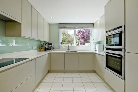 undefined, Agars Place, Datchet, Berkshire, SL3