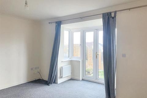 undefined, Checkstone Avenue, Castleford WF10