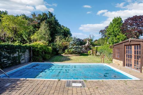 5 bedroom semi-detached house for sale, Royston Grove, Hatch End, Pinner HA5