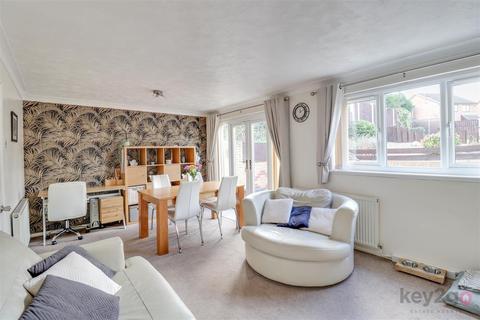 undefined, Harwood Gardens, Waterthorpe, Sheffield, S20