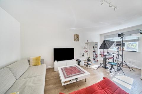 undefined, Lucas Gardens,  East Finchley,  N2