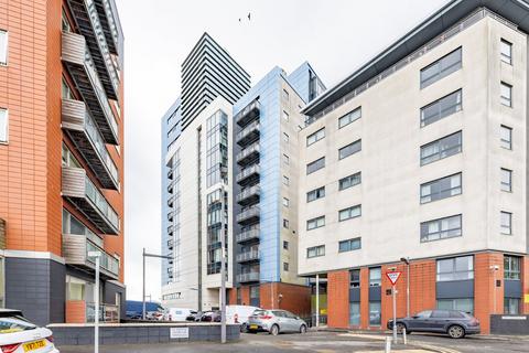Castlebank Drive, Glasgow City G11