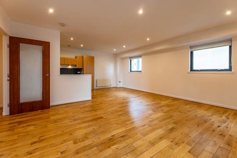 undefined, Castlebank Drive, Glasgow City G11