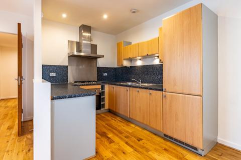 undefined, Castlebank Drive, Glasgow City G11