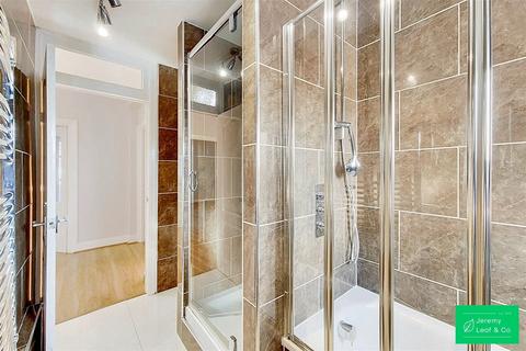 2 bedroom apartment for sale, Bridge Lane, London, NW11