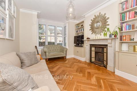 4 bedroom detached house for sale, St. Mary's Road, Tonbridge TN9
