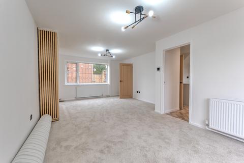 3 bedroom terraced house for sale, Thirlmere Court, Mexborough, S64