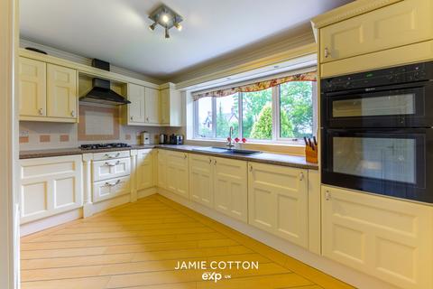 undefined, St. Kenelms Road, Halesowen B62