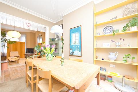 4 bedroom terraced house for sale, Radnor Park Crescent, Folkestone, CT19