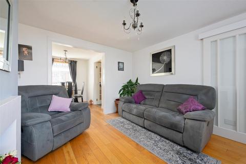 undefined, 8 Duffy Place, Rosyth, KY11 2DE